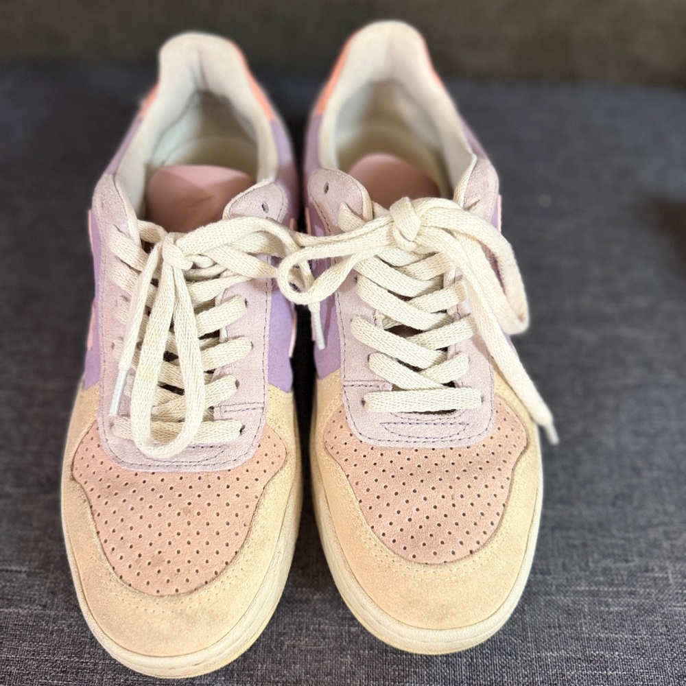 Women's Casual Sneakers in Purple and Tan